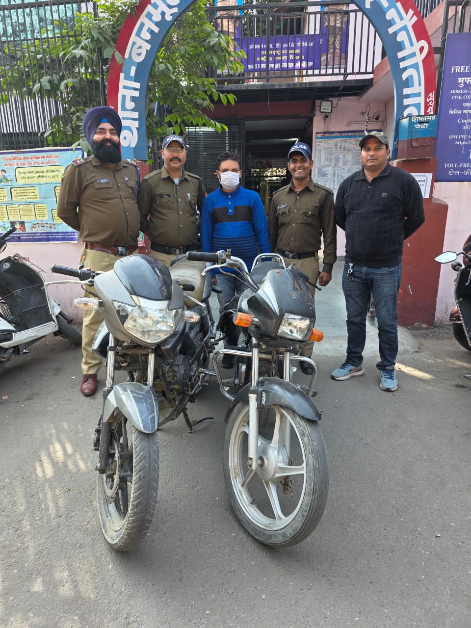 बनभूलपुरा पुलिस ने चोरी की मोटरसाइकिल बरामद कर आरोपी को किया गिरफ्तार