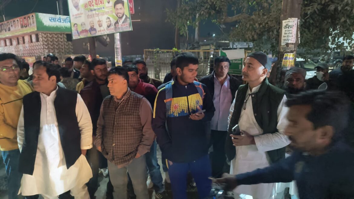 मंगलौर में बढ़ते ट्रैफिक पर विवाद, कट बंद करने का विधायक ने किया विरोध