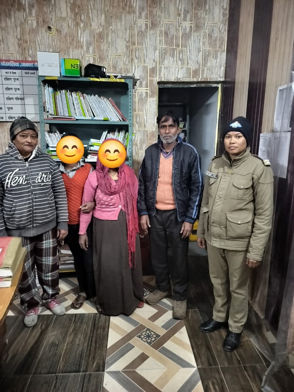 चोरगलिया पुलिस ने मानसिक रूप से अस्वस्थ महिला को परिजनों के सुपुर्द किया
