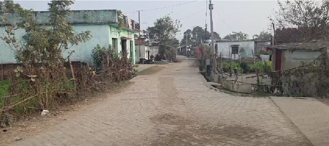 रामनगर मालधनचौड़: 65 वर्षों से ‘अवैध’ जीवन जीने को मजबूर 600 परिवार, प्रशासनिक रिकॉर्ड पर उठे गंभीर सवाल