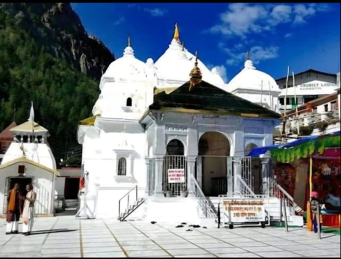 गंगोत्री धाम में गैर-हिंदुओं के प्रवेश पर प्रतिबंध, मुखबा पर भी लागू होगा