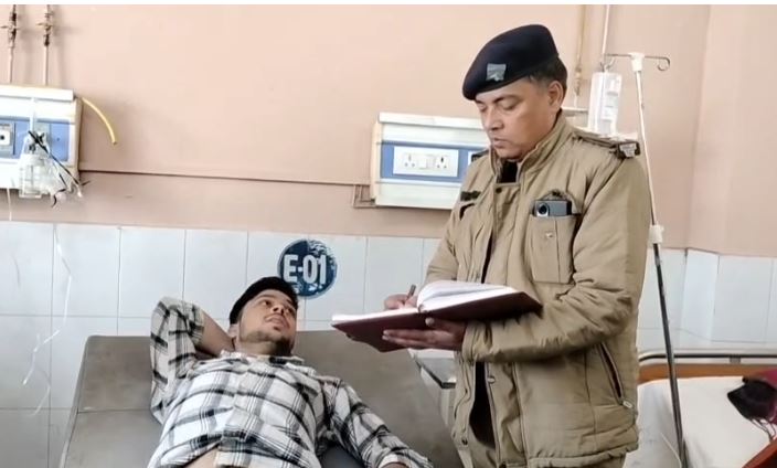 खटीमा में सरेराह चाकूबाजी से दहशत, मामूली विवाद में युवक पर जानलेवा हमला