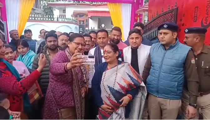 कोटद्वार में विधानसभा अध्यक्ष ऋतू खंडूरी भूषण का जन्मदिन हर्षोल्लास के साथ मनाया गया