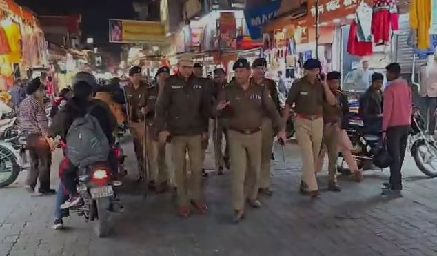 देहरादून में एसएसपी का पैदल निरीक्षण, सख्त निर्देश