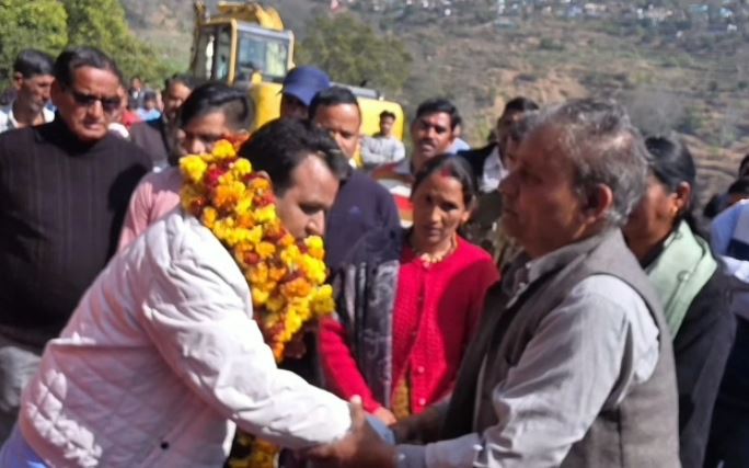 देवप्रयाग: थाती डागर–रैतासी मोटर मार्ग निर्माण का शिलान्यास, 44.04 लाख की परियोजना से मिलेगी राहत