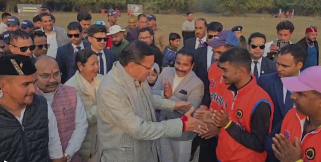 खटीमा में ग्रामीण क्रिकेट टूर्नामेंट का समापन, सीएम धामी ने खिलाड़ियों को किया सम्मानित