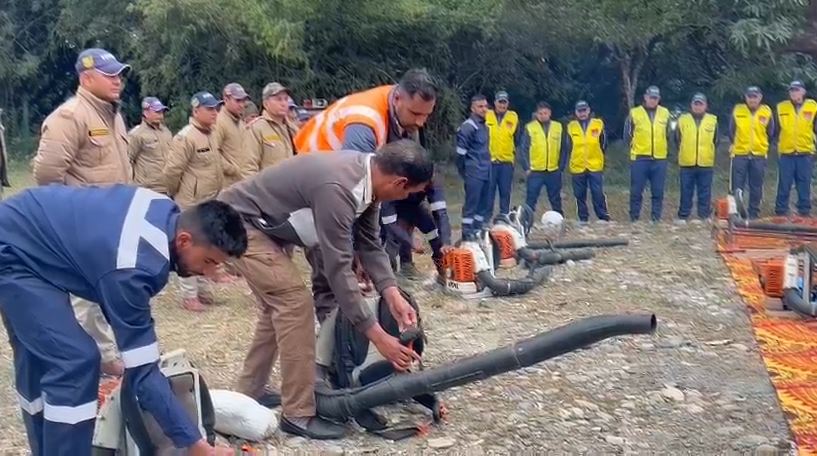 उत्तराखंड में फायर सीजन के लिए वन विभाग पूरी तरह सतर्क, मॉक ड्रिल से तैयारियों का परीक्षण