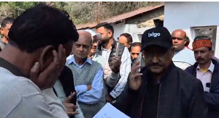 उत्तरी रेलवे और भूमिदरों के बीच सीमांकन विवाद थमा नहीं