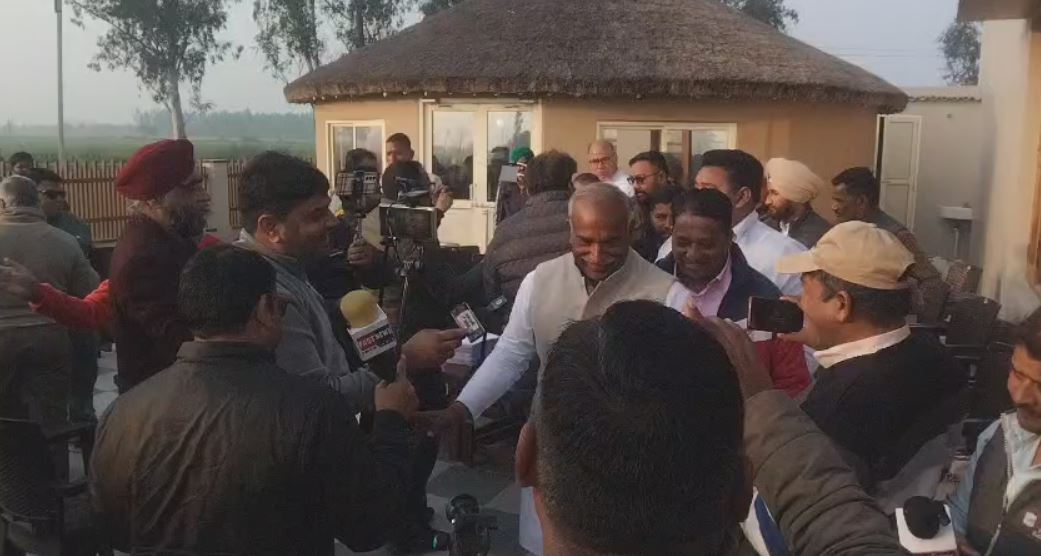 गदरपुर में सियासी घमासान, विधायक अरविंद पांडे और बेटे को लेकर फिर गरमाया विवाद