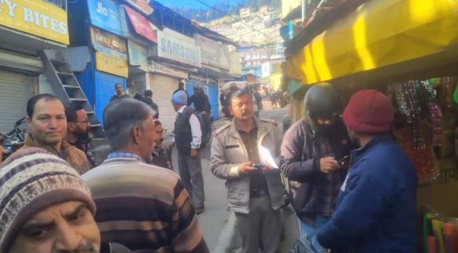 पौड़ी में दुकान के अंदर व्यापारी का शव मिलने से मचा हड़कंप