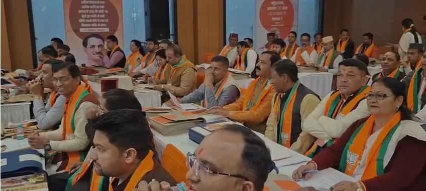 पुष्कर सिंह धामी ने कार्यकर्ताओं के प्रशिक्षण और संगठनात्मक मजबूती पर जोर दिया