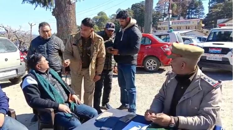 रानीखेत में नव नियुक्त प्रभारी निरीक्षक बीसी जोशी ने कार्यभार ग्रहण किया