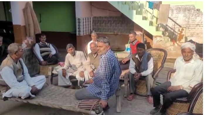 रायशी में उत्तम शुगर मिल का गन्ना खरीद केंद्र न लगने पर किसानों में रोष