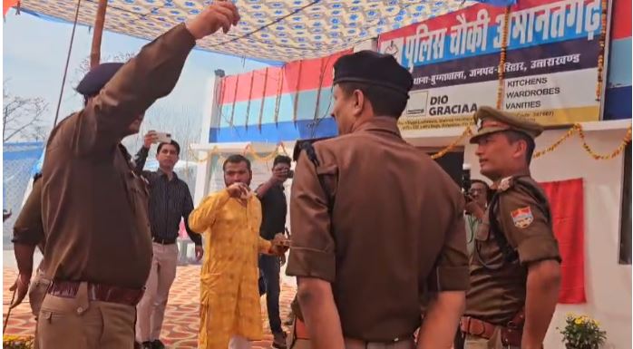 भगवानपुर थाने में विवाद मामले में पुलिस कर्मियों निलंबित