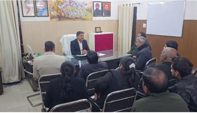 नेशनल हाईवे पर अवैध विज्ञापन पर एनएचएआई की सख्त कार्रवाई, नौ फर्मों के खिलाफ FIR दर्ज