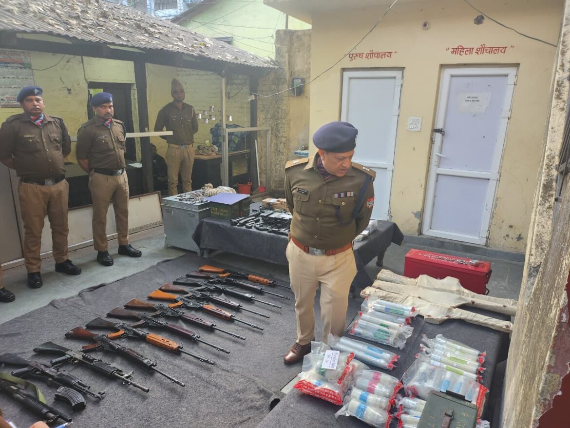 हल्द्वानी: एसपी कत्याल ने कोतवाली बनभूलपुरा का वार्षिक निरीक्षण किया