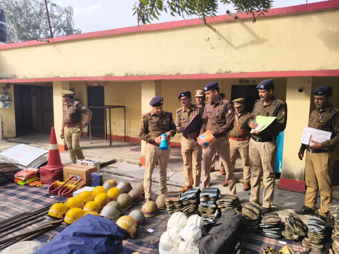 पुलिस अधीक्षक हल्द्वानी ने कोतवाली लालकुआं का वार्षिक निरीक्षण किया