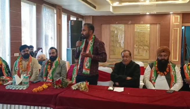 भाजपा मंडल अध्यक्ष कांग्रेस में शामिल