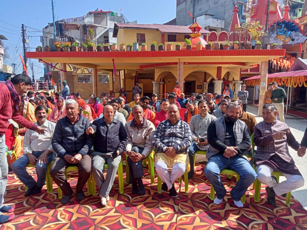 रानीखेत में हिंदू सम्मेलन में हिंदूओं को एकजुट होकर कार्य करने तथा सर्वधर्म समभाव की भावना पर दिया जोर