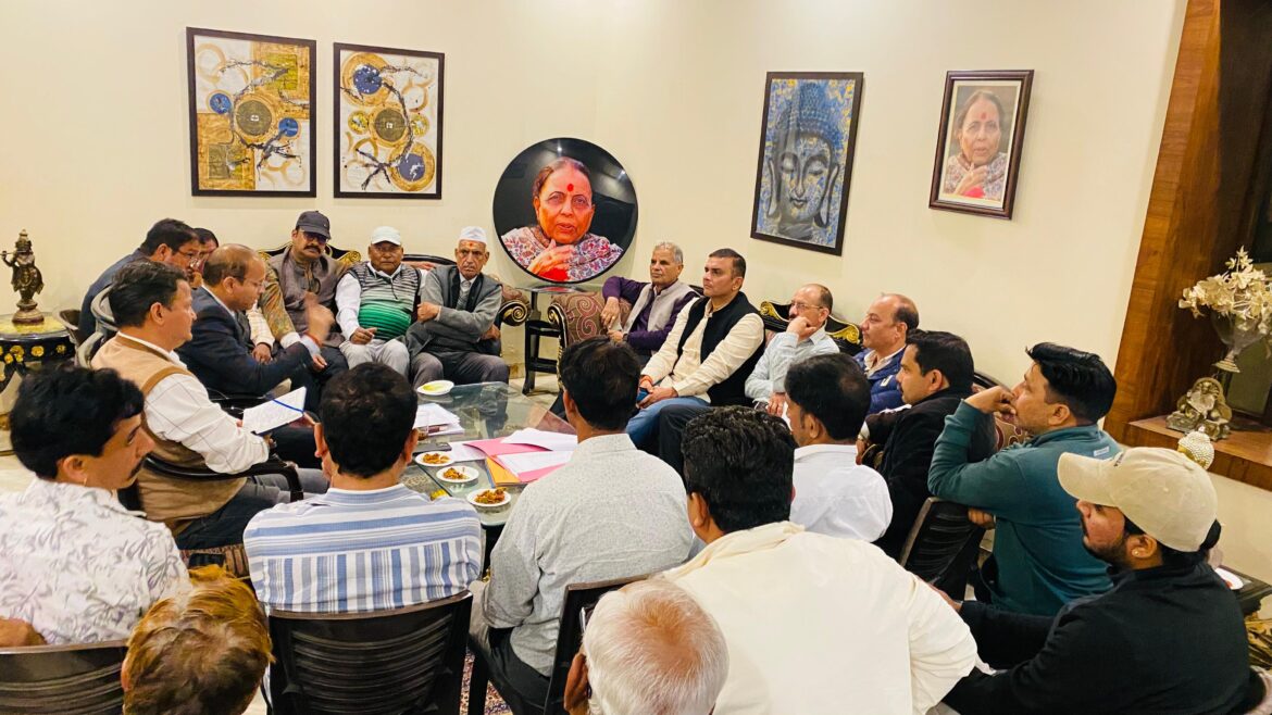 हल्द्वानी विधानसभा में वार्ड विकास पर विधायक-संस्था बैठक