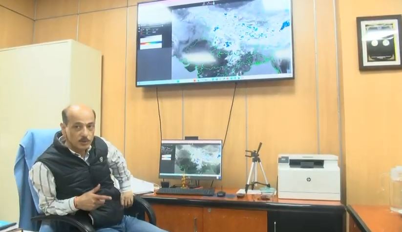 उत्तराखंड में बदला मौसम का मिजाज, बारिश और बर्फबारी के आसार