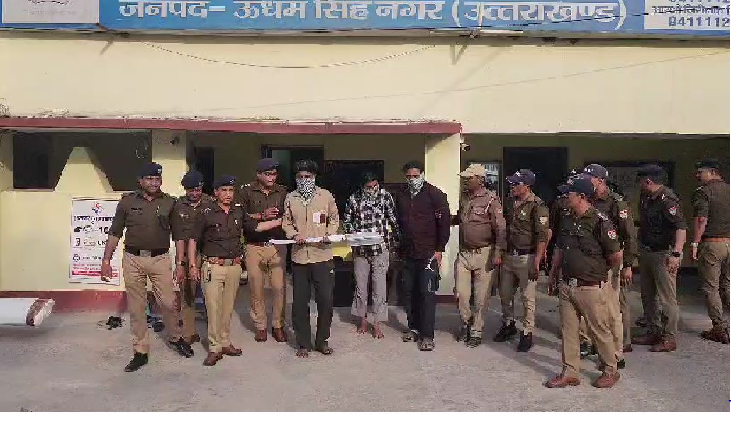 सितारगंज में लूट के दो मामलों का खुलासा, पांच आरोपी गिरफ्तार