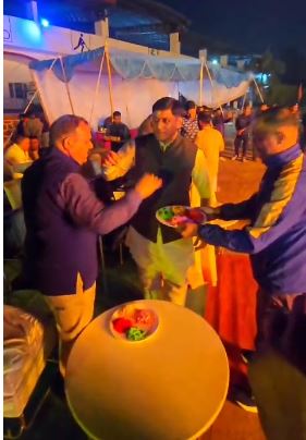 देहरादून पुलिस लाइन में धूमधाम से मनाया गया होलिका दहन