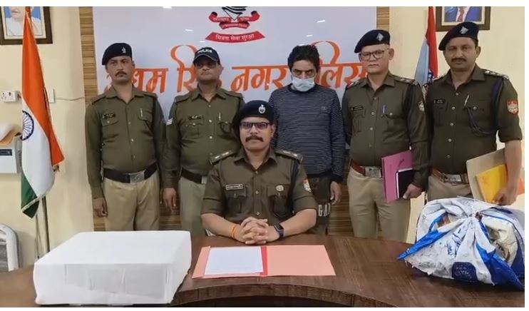 उधम सिंह नगर में नशे के खिलाफ बड़ी कार्रवाई, मेडिकल स्टोर से भारी मात्रा में नशीली दवाएं बरामद