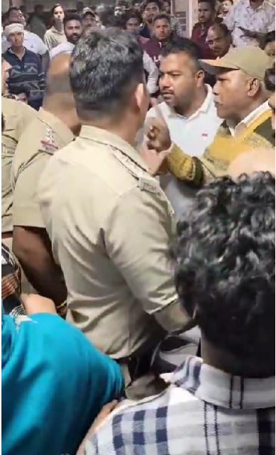 रुड़की सिविल अस्पताल में हंगामा, जवान की मौत पर तीखी नोकझोंक
