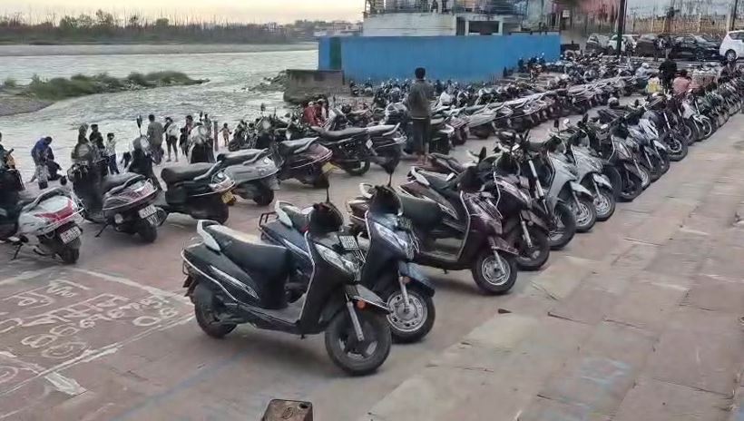 इंडिया न्यूज़ की खबर का बड़ा असर, अवैध पार्किंग पर कार्रवाई