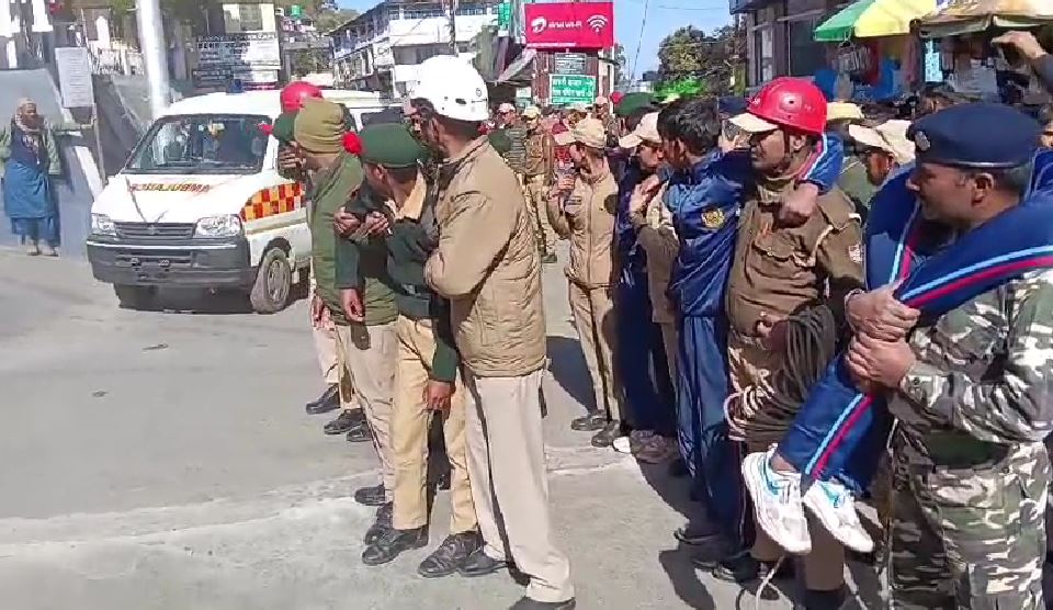 रानीखेत में भूकंप आपदा से निपटने के लिए मॉक ड्रिल आयोजित