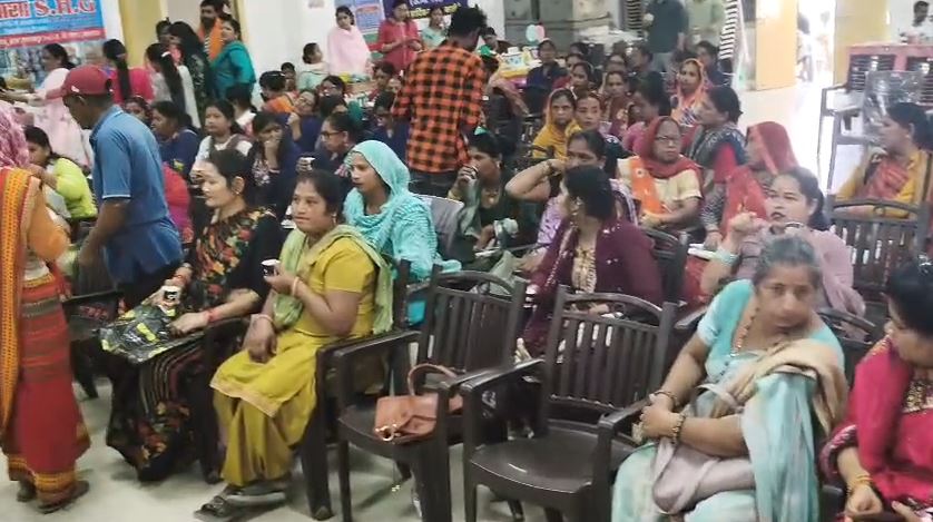 जन-जन की सरकार कैंप में उमड़ी भीड़, मौके पर हुआ समाधान