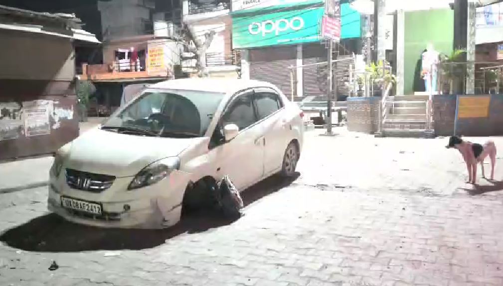 सिडकुल क्षेत्र में तेज रफ्तार कार का कहर, हादसे में वाहन क्षतिग्रस्त