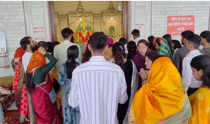 चैत्र नवरात्रि का शुभारंभ, कुमाऊँ के मंदिरों में उमड़ा आस्था का सैलाब