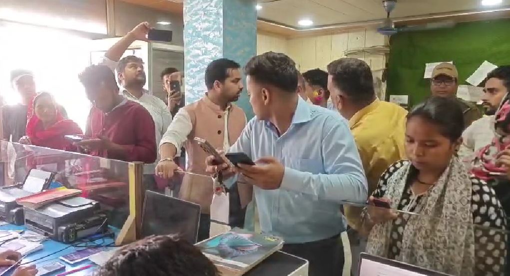 खटीमा में गैस की किल्लत नहीं, अफवाह फैलाने वालों पर होगी कार्रवाई