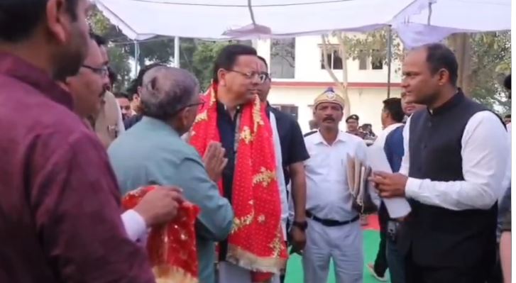 टनकपुर में ‘मुख्य सेवक संवाद’: सीएम धामी ने सुनीं जनता की समस्याएं