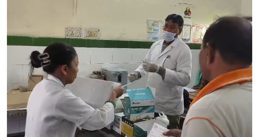 काशीपुर जिला अस्पताल में रेबीज का संकट: गरीब मरीज मजबूर, सिस्टम बेबस