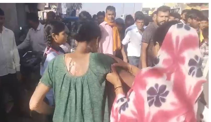 रुद्रपुर ट्रांजिट कैंप में गैस सिलेंडर विस्फोट, एक ही परिवार के चार लोग गंभीर रूप से झुलसे