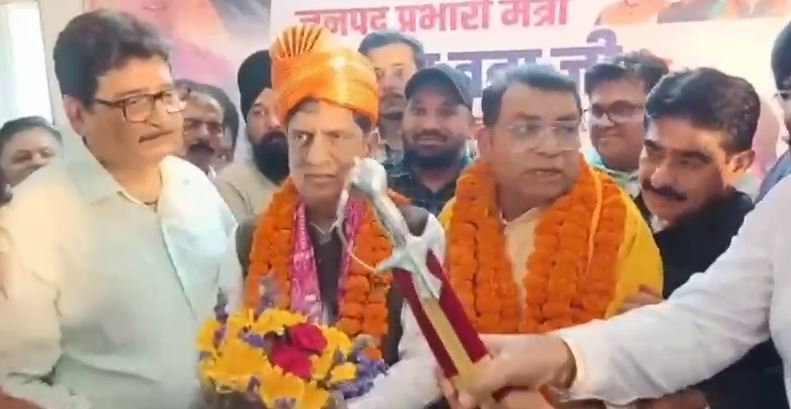 प्रभारी मंत्री बनने के बाद पहली बार रुद्रपुर पहुंचे प्रदीप बत्रा