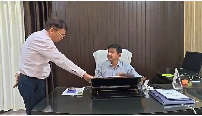 कालाढूंगी में नवनियुक्त एसडीएम ने संभाला कार्यभार, अतिक्रमण पर सख्त रुख