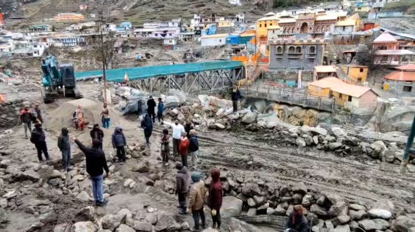 चारधाम यात्रा से पहले बदरीनाथ में तैयारियों का जायजा