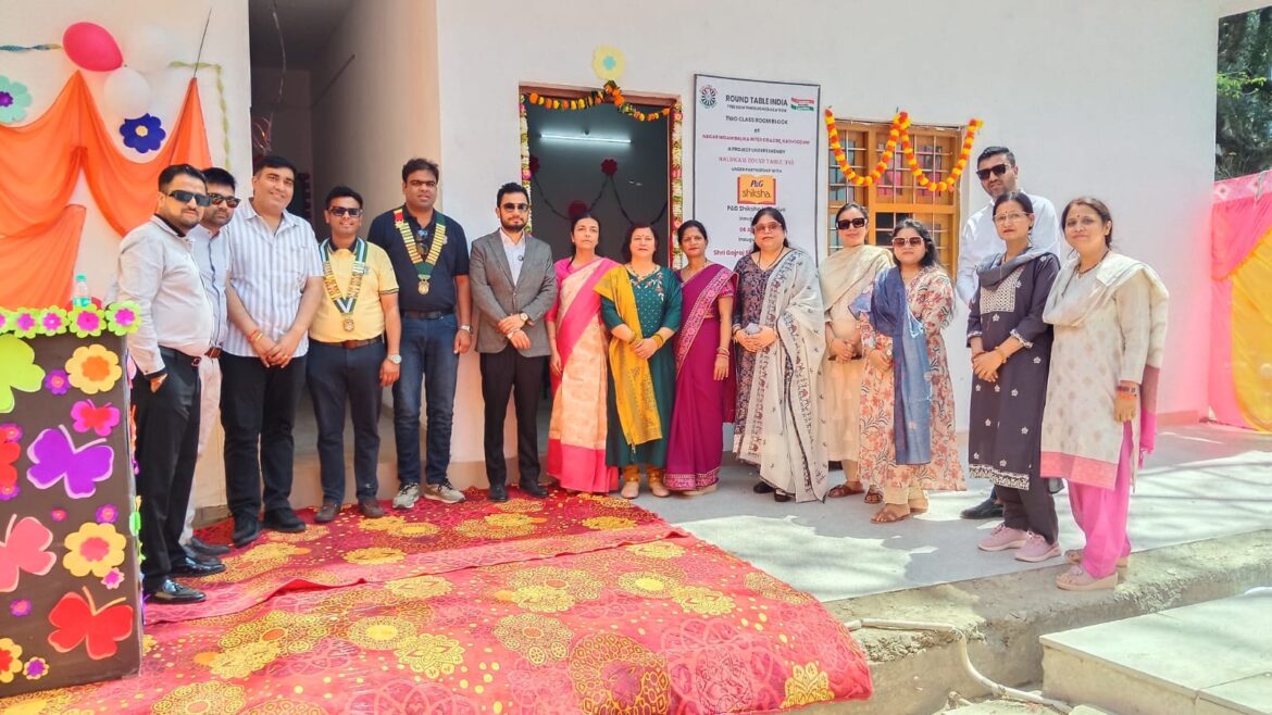 राउंड टेबल क्लब ने नगर निगम बालिका इंटर कॉलेज में कराया दो कक्षाओं का निर्माण और लाइब्रेरी स्थापना
