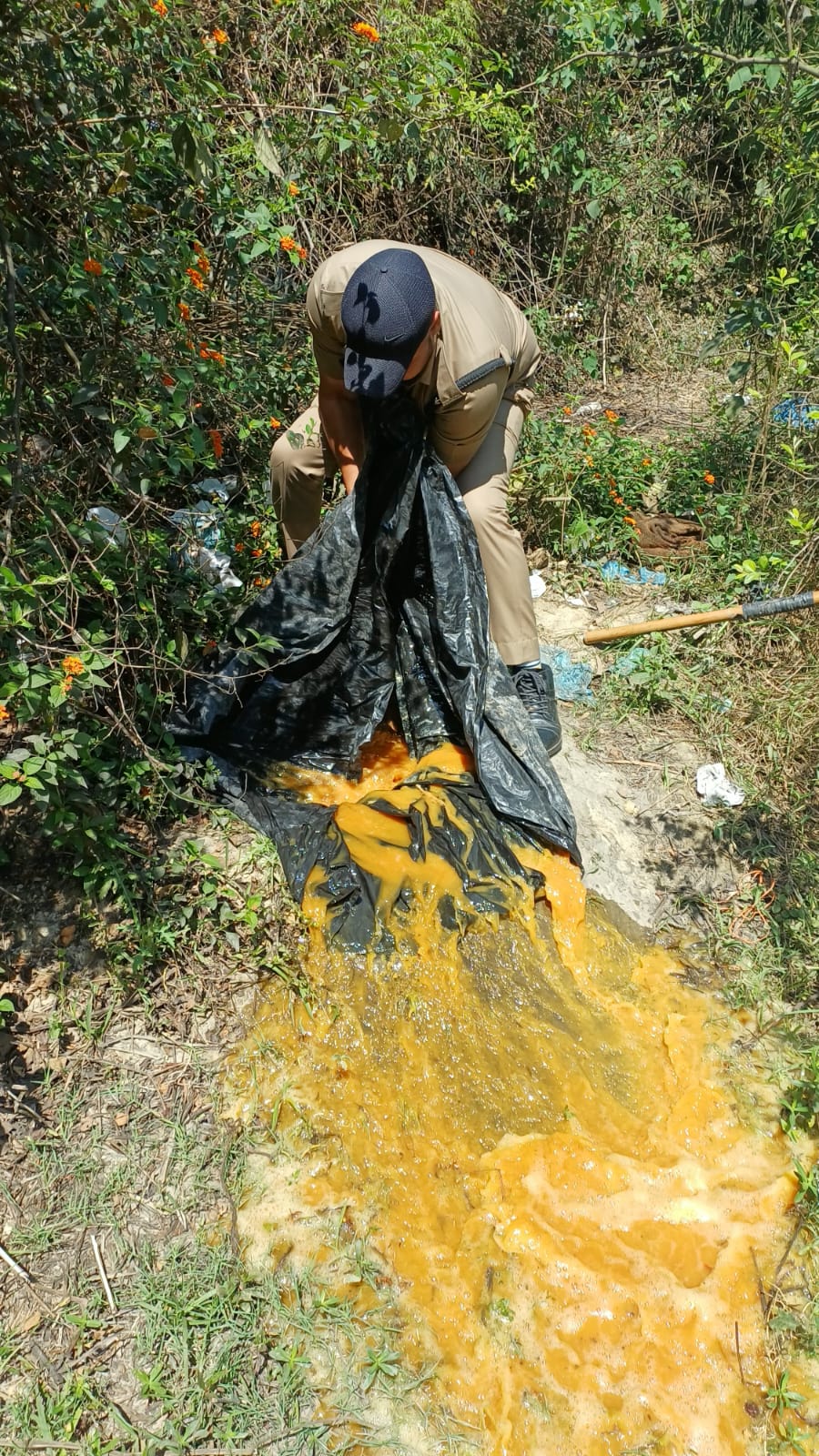 बाजपुर में विशेष अभियान, अवैध शराब भट्टियाँ नष्ट