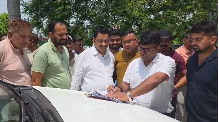 खटीमा में जनसुनवाई कार्यक्रम: जनता की समस्याओं का त्वरित समाधान