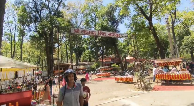 लक्ष्मण सिद्ध मंदिर में वार्षिक पूजा और भंडारे का भव्य आयोजन, उमड़ी श्रद्धालुओं की भीड़