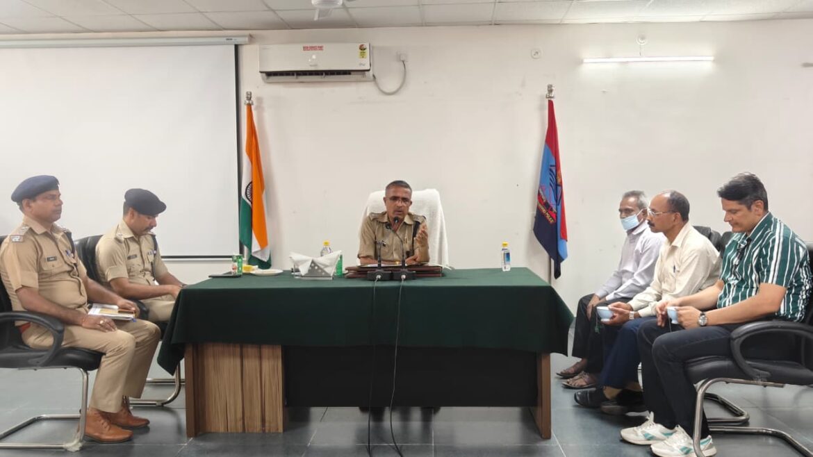 नैनीताल पुलिस में भावनात्मक विदाई समारोह, तीन कर्मियों को दी गई सम्मानपूर्वक विदाई