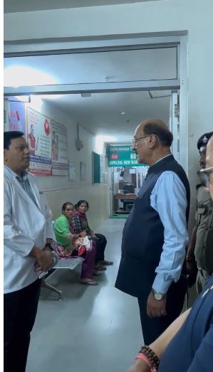 हरिद्वार जिला अस्पताल में स्वास्थ्य मंत्री का औचक निरीक्षण, व्यवस्थाओं पर जताई नाराजगी