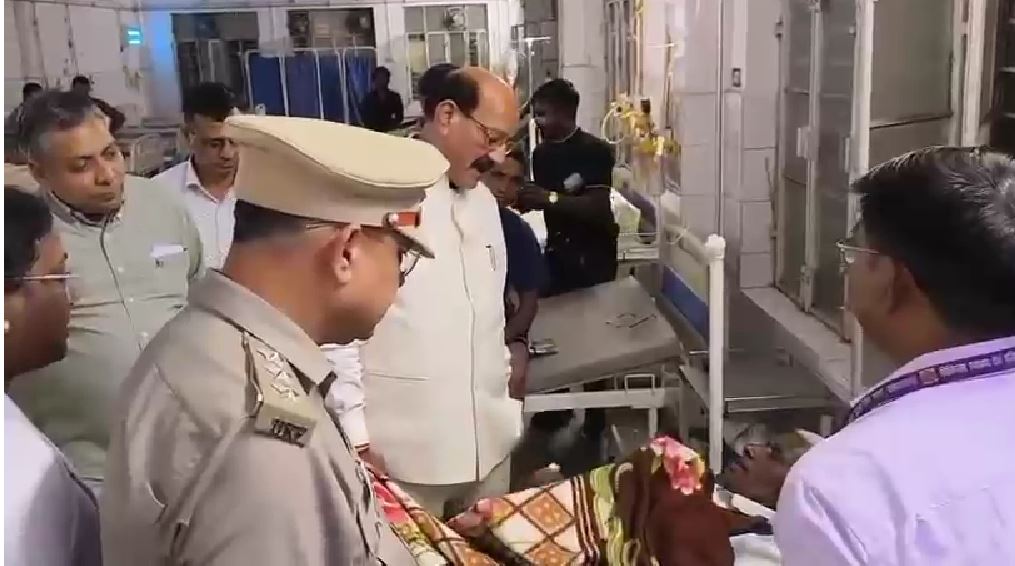 उधम सिंह नगर जिला अस्पताल पहुंचे स्वास्थ्य मंत्री, अव्यवस्थाओं पर अधिकारियों को लगाई फटकार