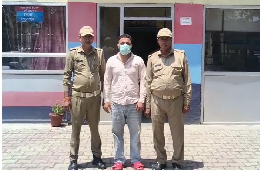 ऑपरेशन प्रहार के तहत बड़ी सफलता, 5 हजार का इनामी बदमाश रोहतक से गिरफ्तार