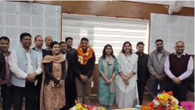 पौड़ी में सीडीओ गिरीश गुणवंत को भावभीनी विदाई, अधिकारियों ने सराही कार्यशैली